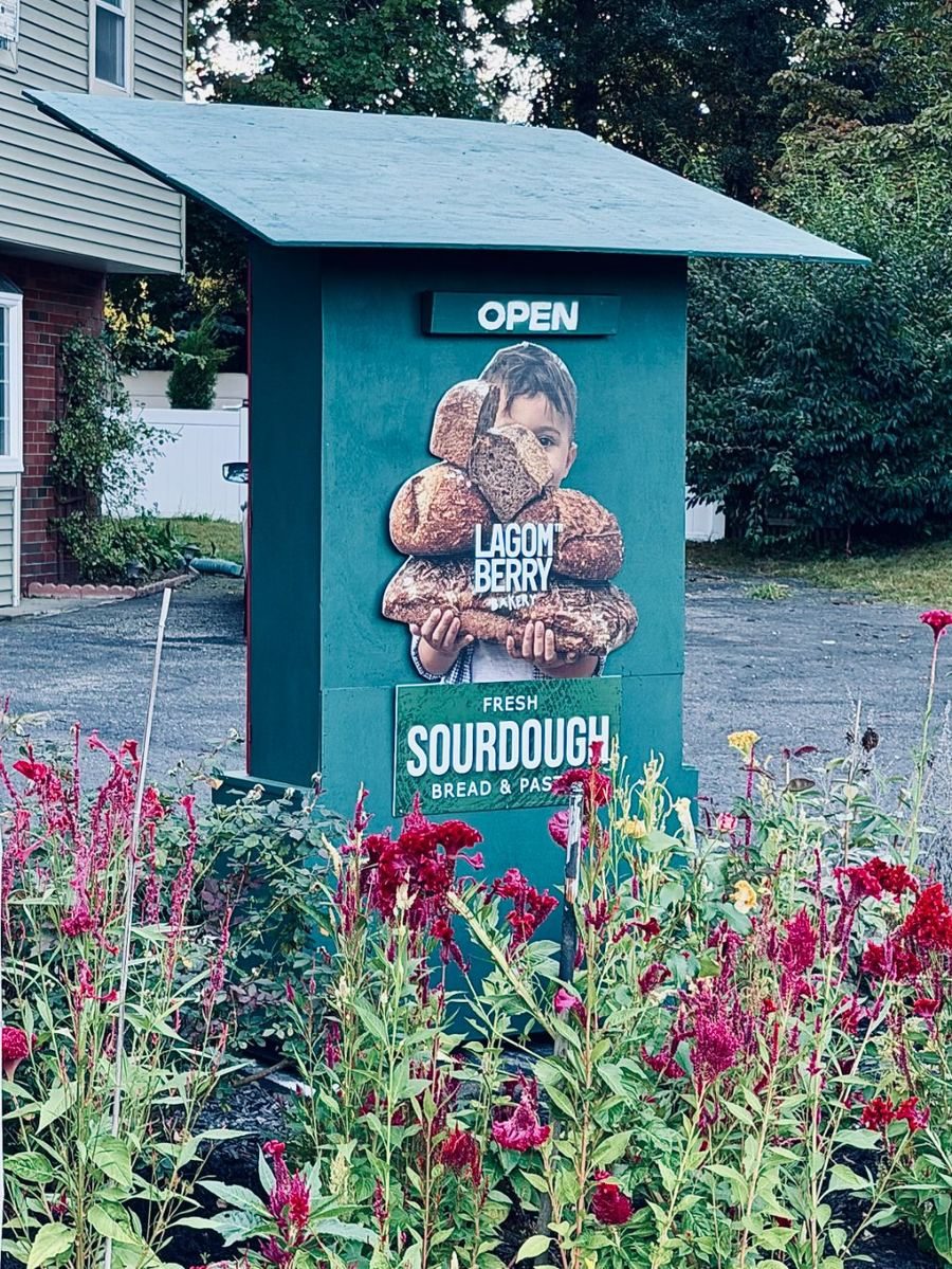 The QR sign on the Lagomberry farm stand